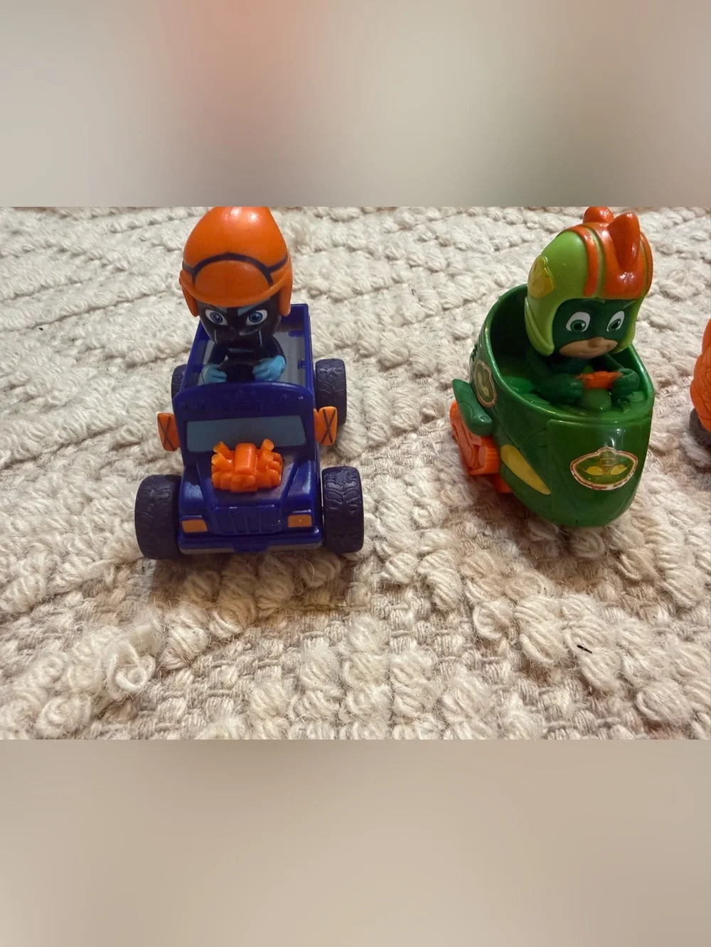 PJ MASKS CAR SET (4)